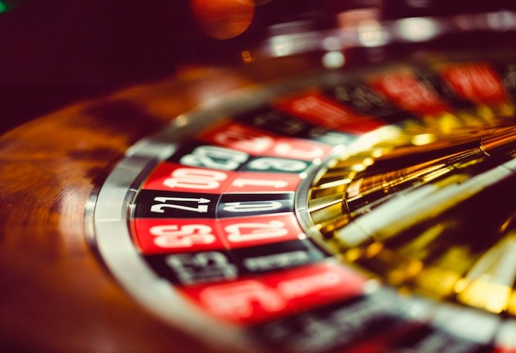 Studio live-dealer samurai88 dengan blackjack, roulette, baccarat, dan Dragon Tiger dalam kualitas HD